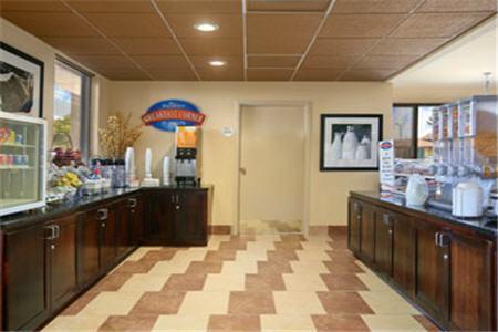 Baymont By Wyndham Greenville Restaurant bilde